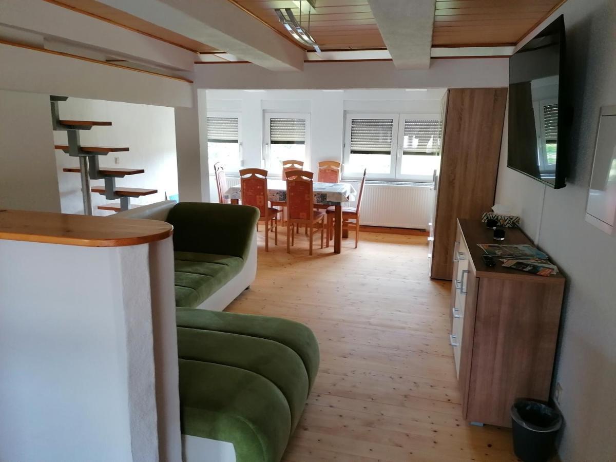 Ferienwohnung Max Schirgiswalde-Kirschau ภายนอก รูปภาพ