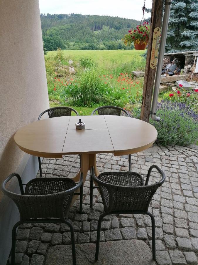 Ferienwohnung Max Schirgiswalde-Kirschau ภายนอก รูปภาพ